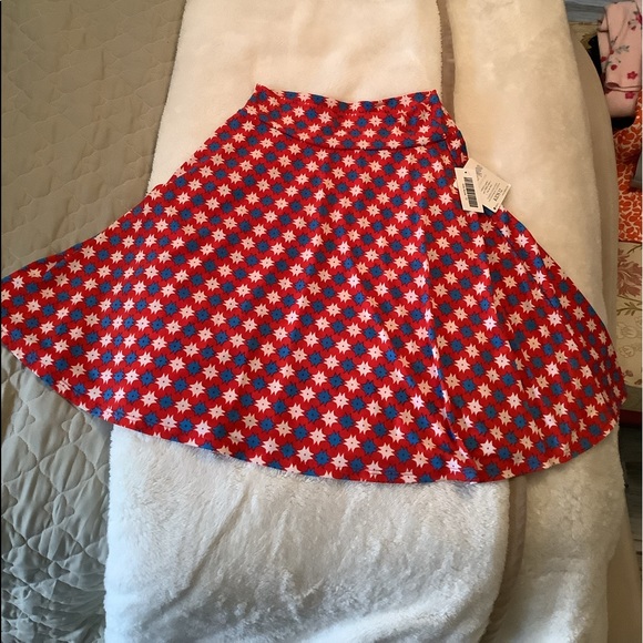 Lularoe girls skirt NWT Azure size 12 red white blue stretchy hang dry.❤️ - Picture 1 of 11